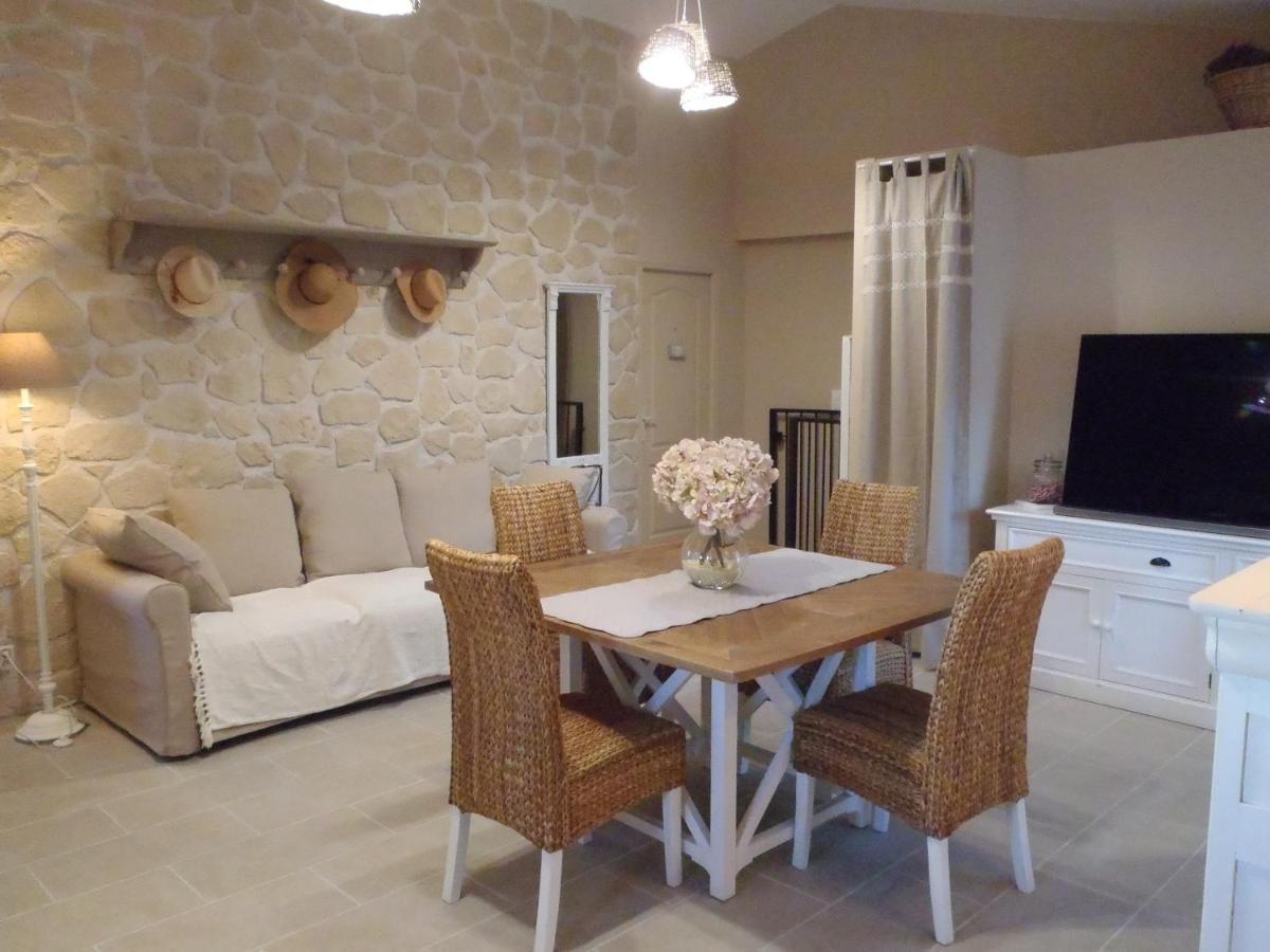 Provence Luberon Bonnieux Location Gite Chez Basile Eksteriør billede